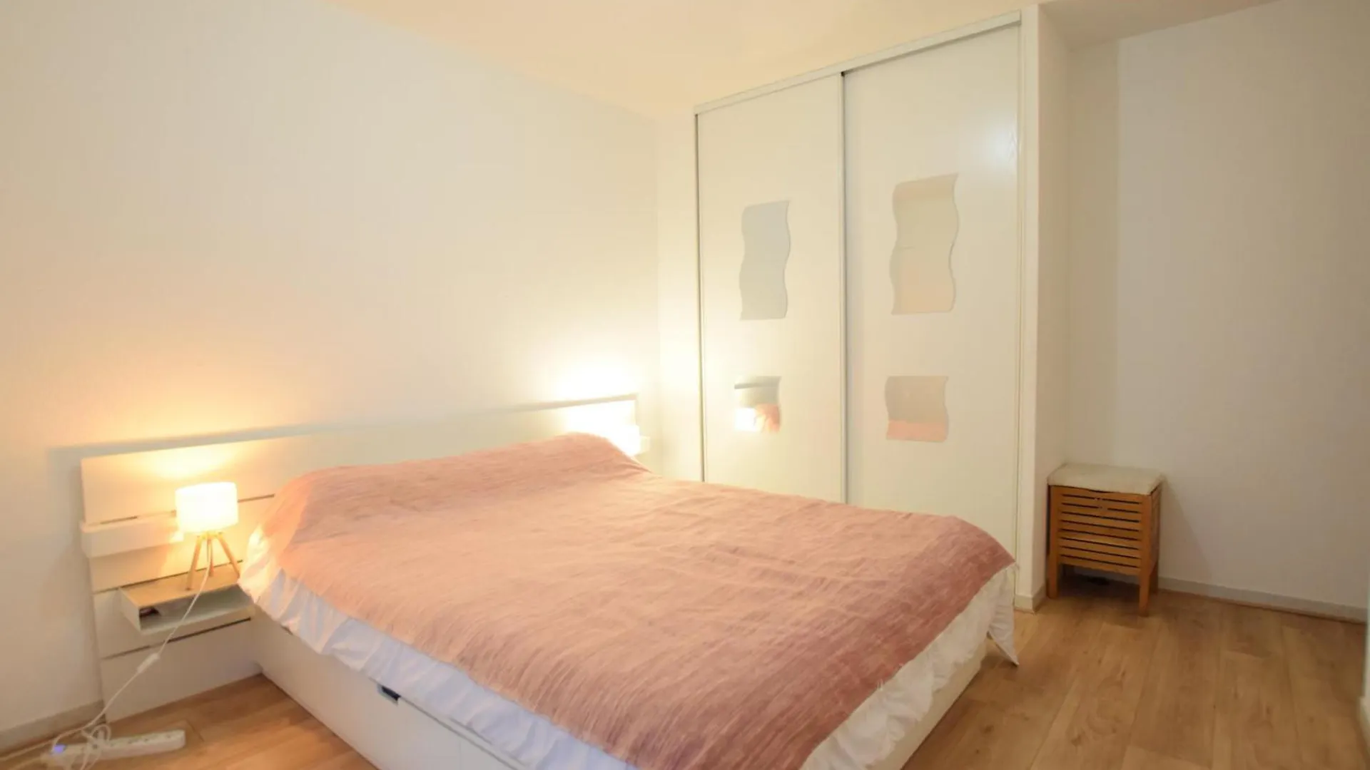 Apartamento Appartement Spacieux Avec Piscine, Balcon, Parking Et Wifi A Publier - Fr-1-498-99